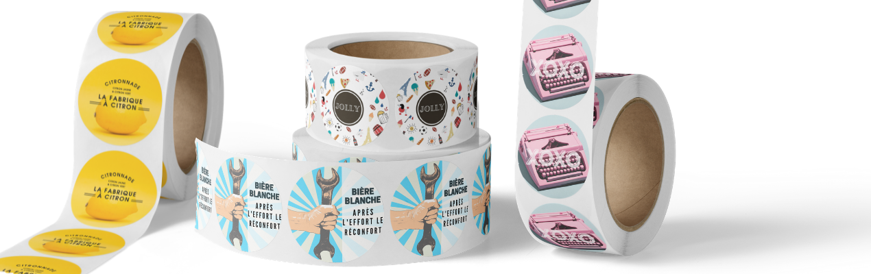 Etiquettes adhésives pour cosmetiques et parfums