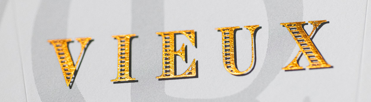 Dorure pour étiquettes adhésives