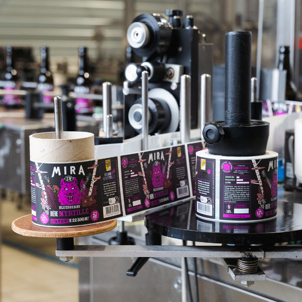 Etiquette pose automatique Etiquettes adhésives en rouleaux pose automatique