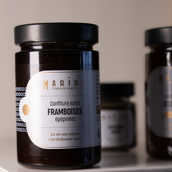 ETIQUETTES POSE MANUELLE CONFITURE